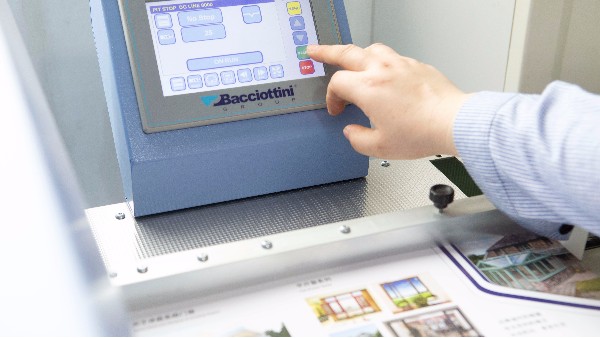 如何解決印刷品的色差？？？-古得堡印刷